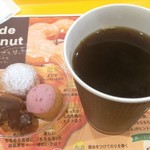 mister Donut Ionmoru Kitatoda Shoppu - ドーナッツポップ（エンゼルクリーム、ポン・デ・ストロベリー、チョコファッション）＋ブレンドコーヒー