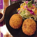 Aji Douraku Benten - 味道楽特製コロッケ(690円)