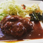 くるる - 日替りランチ「ハンバーグ定食」(税込700円)