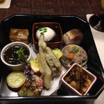 Okinawa Kaiseki Akasaka Tantei - 