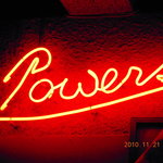 Powers - POWERSと言えばやっぱり、このネオン管！！