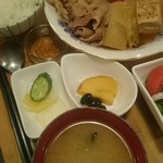 tatsu-an - 肉豆腐定食