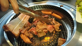 Yakiniku Meigetsukan - 