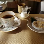 Tea Salon Ashi no Hana - 