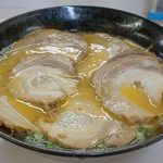 Kaho Ramen Hon Ten - チャーシューメン740円。