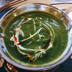 INDIAN NEPAL RESTAURANT RAJA - サグチキンカレー