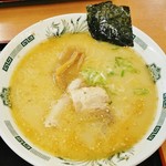 日高屋 - セットの豚骨ラーメン。