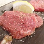 一枚から焼肉 英伍 - タン先