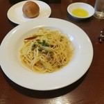 trattoria LUCCA - ナスとケーパーのペペロンチーノ(大盛)