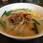 Raku Sankan - 豚骨台湾ラーメン