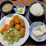 Taishu Kappo Hatchin Kaki - カキフライ定食