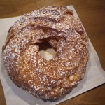 Beard Papa Otaru Ten - ﾊﾟﾘﾌﾞﾚｽﾄ160円