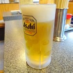 大衆酒場 いっすんぼうし - ほろよいセットの一杯目の生ビール中