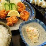 Yufuukei Shiori Tennai Zendokoro Hana no Ki - 地養鶏唐揚げ定食