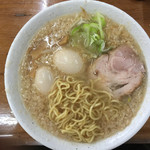 Mendo Yasu - 味玉ラーメン＋サービス味玉 麺見せ