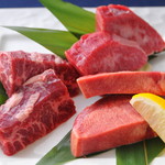 Yakiniku Chikurin Kita Mon Ten - 厚切り盛合せ2280円