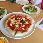 Makigama Pizza & Gallery Kamin - 