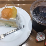 Italian Tomato Ke-Kishoppuiontaunnagayo - シースケーキとアイスコーヒー