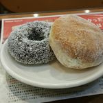 mister Donut Kyobashi Komuzu Gaden Shoppu - 