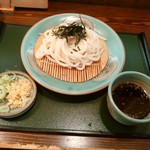 Tokachi Sanzoku Udon Honpo - つけうどん(550円)