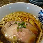 特級鶏蕎麦 龍介 - シンプルながらディープなラーメン、
