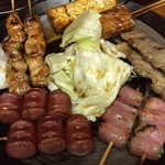 Yakitori Kominkan - 焼き鳥10本盛り