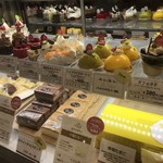 Le Foyer Ion Okayama Ten - ショーケース