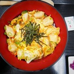 鳥響 - 京赤地どり・ぼんじりと九条ねぎの親子丼