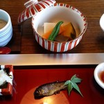 Hitoyoshi Onsen Shirasagi So - 稚鮎の甘露煮ほか。