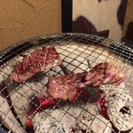 Baccho - 上ハラミ　焼き焼き♪