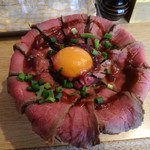 Niku Yaki Junchan - 【ランチ】ローストビーフ丼　800円