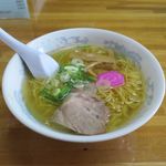 Shokujidokoro Ikuya - 塩ラーメン（650円）