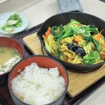 Kozuki Parking Area (Kudari Sen) Snack Corner - 夏炒め定食 カレー風味