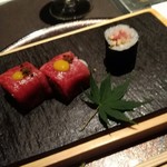 焼肉会席 舌牛 銀座店 - 和牛すし