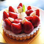 patisserie SYANTEI - イチゴタルト13cm　1360円