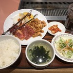 朝鮮飯店 - Aランチ