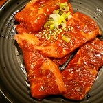 Shichirin Yakiniku Anan Oppama Ten - 熟成カルビ 、やわらかく食べやすい。