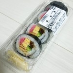 Chiyoda Sushi Tokyu Sutoa Higashi Nagasaki Ten - 黒絵巻240円