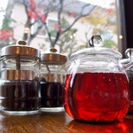 北カフェ - ドリンク写真:紅茶のホットはポットサービスにて二杯分をご用意しています！定番のローズヒップティーから珍しいさつまいもティーもあるよ