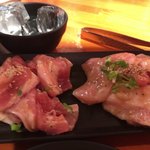 Shichirin Yakiniku Anan Nakayama Ten - トントロ 290円 と 豚カルビ 290円