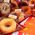 290 SWEETS - ドーナッツ6個1080円　1個180円