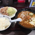 カレーハウスCoCo壱番屋 - カレーラーメンと唐揚げのセット