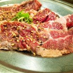 Yakiniku Dondon Higashitori Ten - 