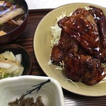 とんかつの美代 - 焼豚定食1,458円