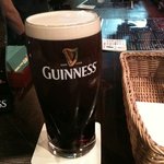 Irish Pub  GRA - Guinness PINT