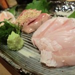 Totsukawa Shuraku Takurata - ちょい盛鶏刺身