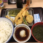 Ten-don Tempura Honpo San Ten Sakai Toyoda Ten - 海老と牡蠣の天ぷら定食790円