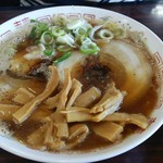 Suzuran Ramen - とんこつ醤油ラーメン。