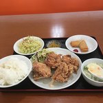 Taiwanese Kinseiken - 唐揚げランチ
                        680円