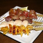 いぐさ - 東京軍鶏の串焼き盛合せ　　レバー、ハツ、砂肝、ささ身、皮　